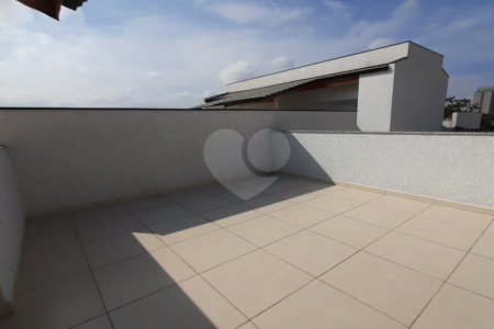 Apartamento com 80m² , 2 dormitórios , sendo 1 suíte , 1 vaga , à venda no bairro Humaitá em Santo André.