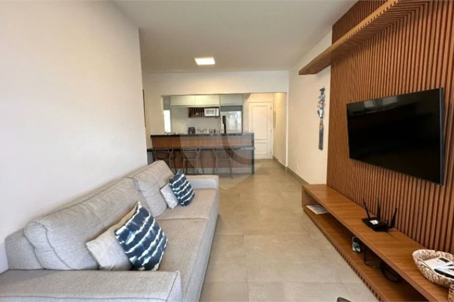 Apartamento à venda com 3 quartos, sendo 1 suíte,  em Riviera de São Lourenço, Bertioga, SP
