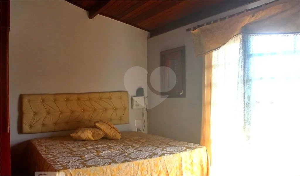 Casa com 250m² , 3 quartos, sendo 1 suíte , 3 vagas , à venda no Jd. Ana Maria - Santo André