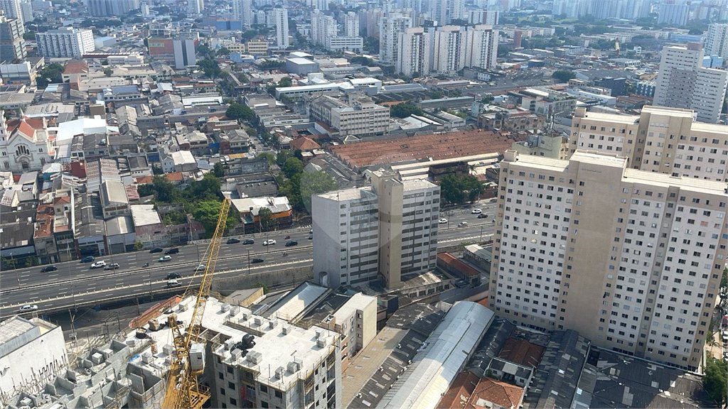 Apartamento à venda com 3 suítes em Brás, São Paulo, SP