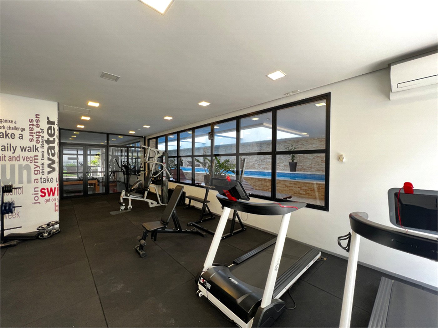 Apartamento à venda com 2 quartos, sendo 1 suíte, em Alto da Boa Vista, São Paulo, SP