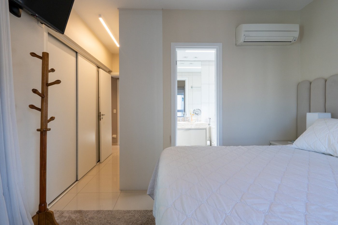 Apartamento para venda em Vila Suzana com 2 quartos, sendo 2 suítes, 103m²