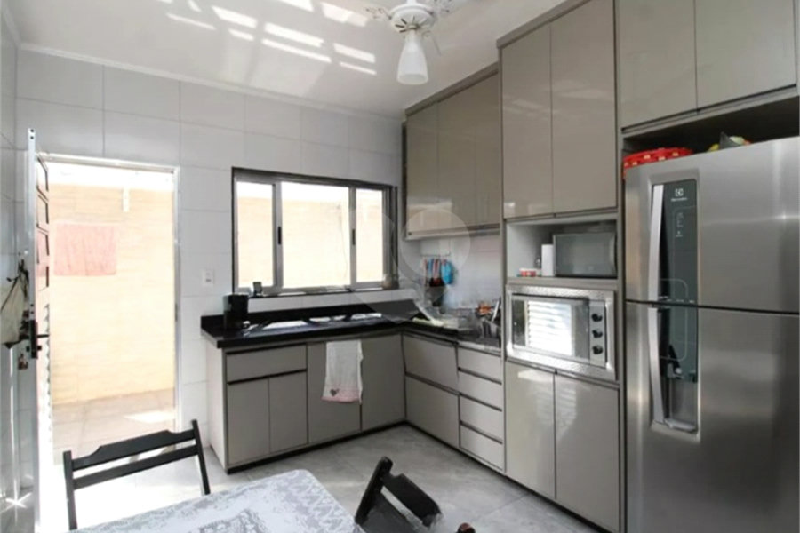 Casa á venda com 156m² e 2 dormitórios Jaçana