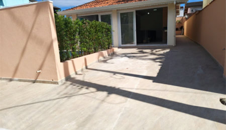 Casa à venda com 3 quartos, sendo 2 suítes,  em Costa do Sol, Bertioga, SP