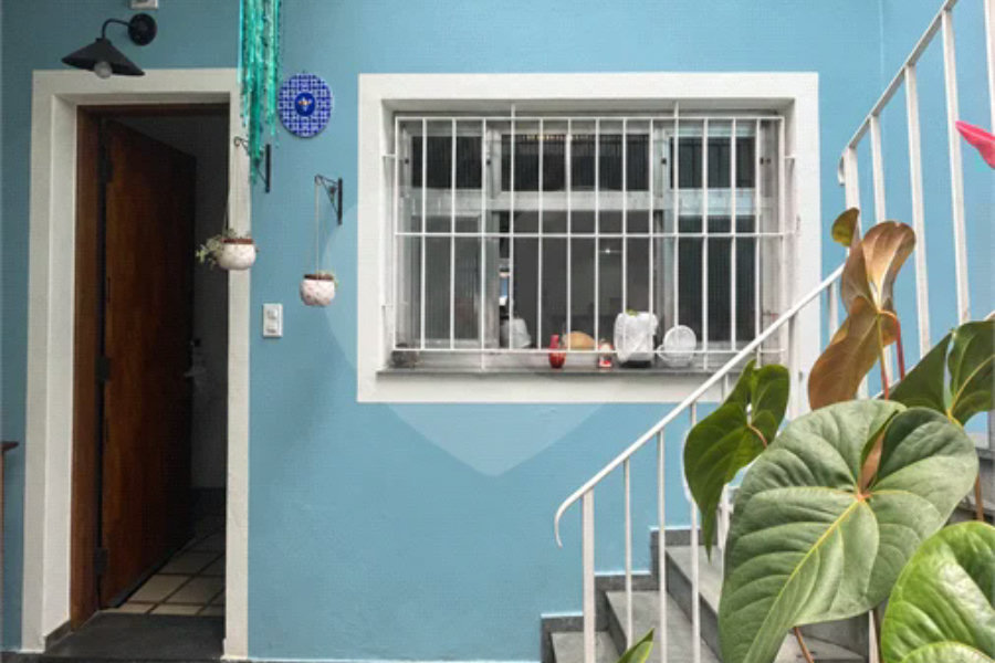 VENDE-SE SOBRADO - FREGUESIA DO Ó 181m² AC | 3 DORM (1 SUÍTE) | 4 BANHEIROS | 2 VAGAS | CHURRASQUEIRA E FORNO A LENHA | EDÍCULA