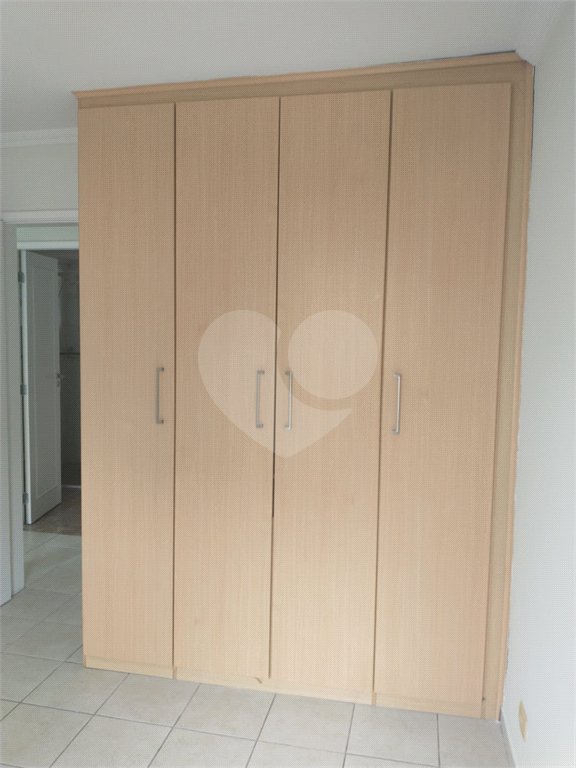 Vende-se lindíssimo Apartamento com 73 m² com ótima localização e oportunidade para investir !