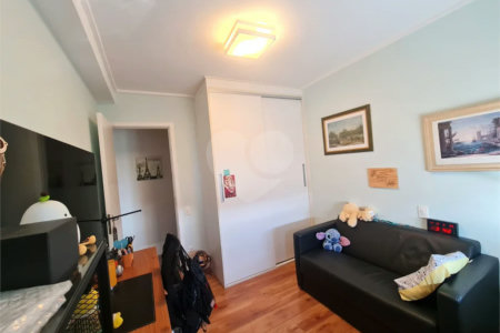 Apartamento à venda com 4 quartos, sendo 3 suítes, em Jardim Marajoara, São Paulo, SP