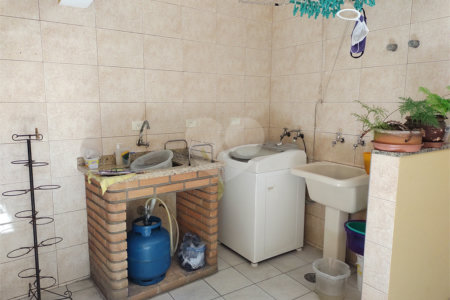 Sobrado à venda com 3 quartos, sendo 1 suíte, em Vila Mascote, São Paulo, SP