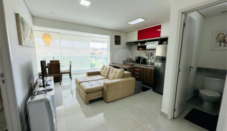 Apartamento à venda com 1 suíte em Jardim Aeroporto, São Paulo, SP