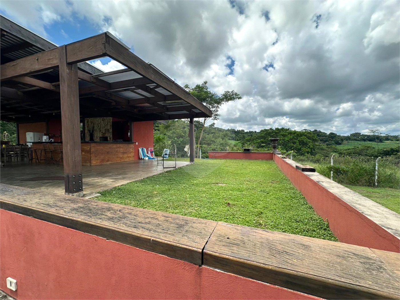 Sítio á venda - 6,6 Hectares