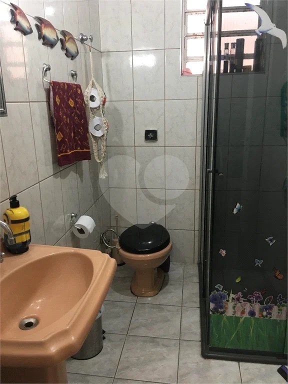 Casa 4 dormitórios, 3 vagas