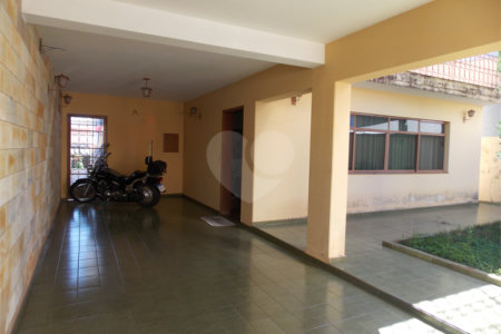 Casa ampla e confortável no centro de Atibaia sp