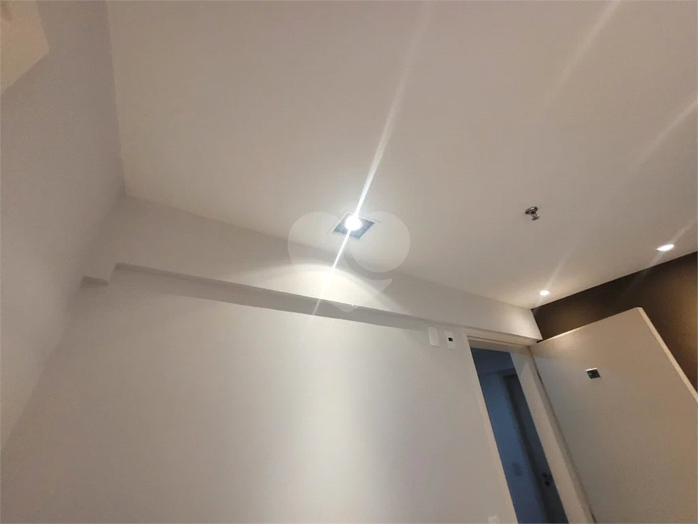 Sala comercial para locação no Paraíso