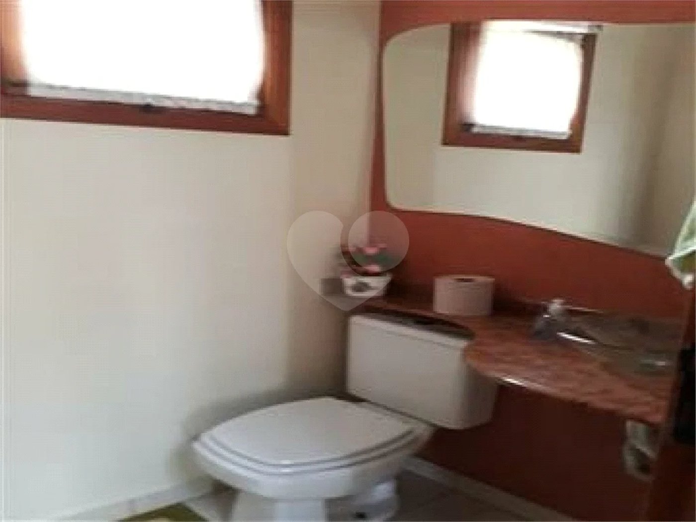 Casa à venda com 3 suítes em Estância Santa Maria do Laranjal, Atibaia, SP
