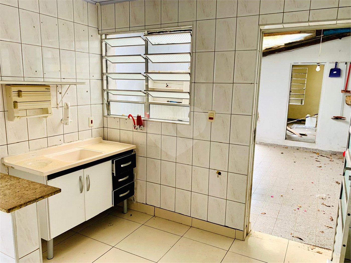 Sobrado de 150m2 com 4 dormitórios e 1 vaga à venda na Chácara Inglesa