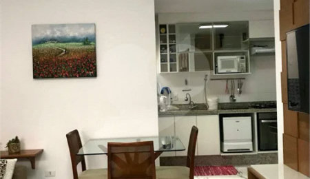 Casa à venda com 2 suítes no condomínio Residencial Casa Forte, São Paulo - SP
