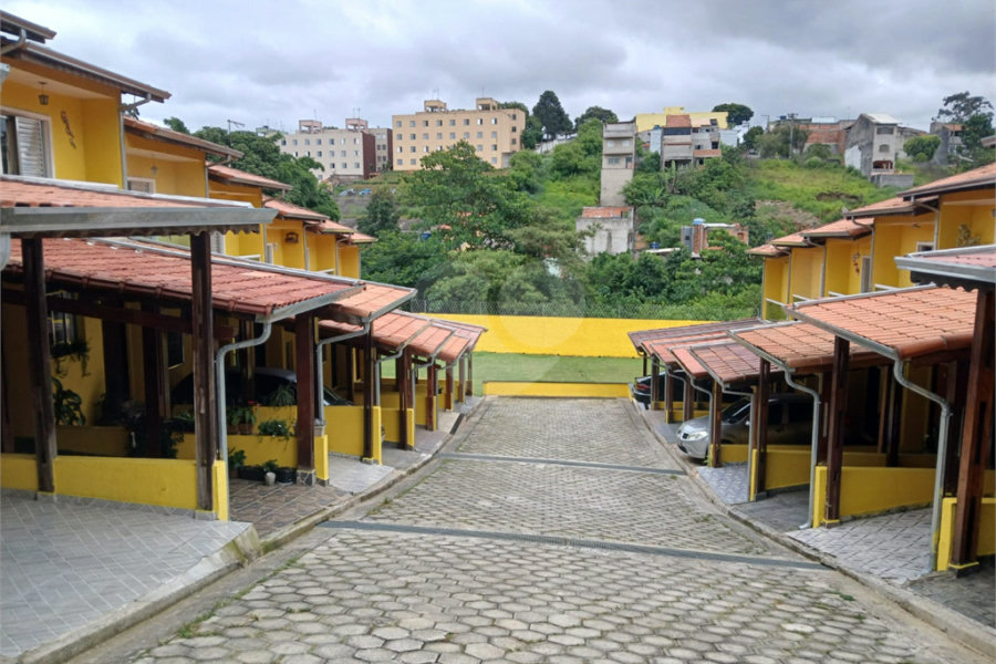 Casa à venda com 2 quartos no condomínio Residencial Armênia, Ferraz de Vasconcelos - SP