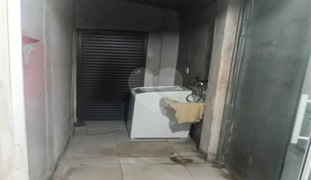 Casa Térrea à venda com 3 quartos, sendo 2 suítes,  em Jardim Real, São Carlos, SP