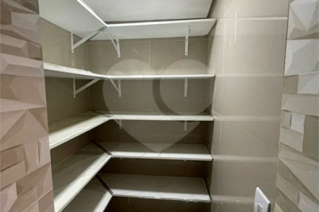Casa para alugar com 3 quartos, sendo 1 suíte, no condomínio Florenz, Mogi das Cruzes - SP