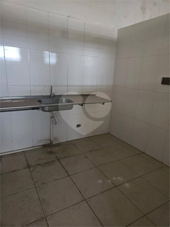 Salão Comercial 238m² Jardim São João Batista