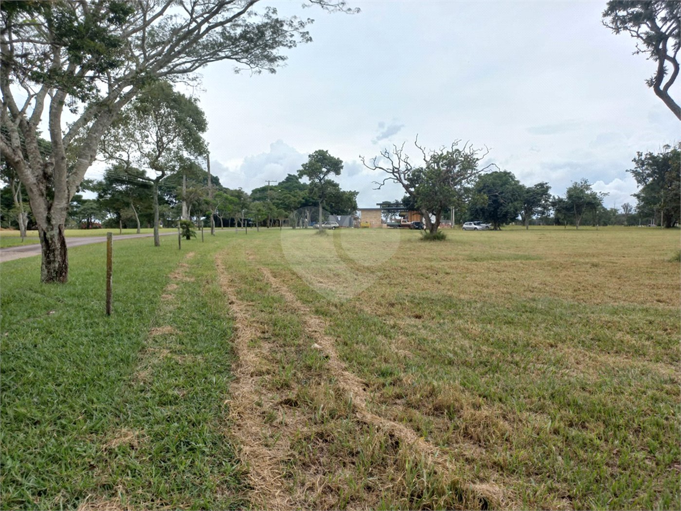 Loteamento Residencial no Condomínio Vila Pinhal do Broa