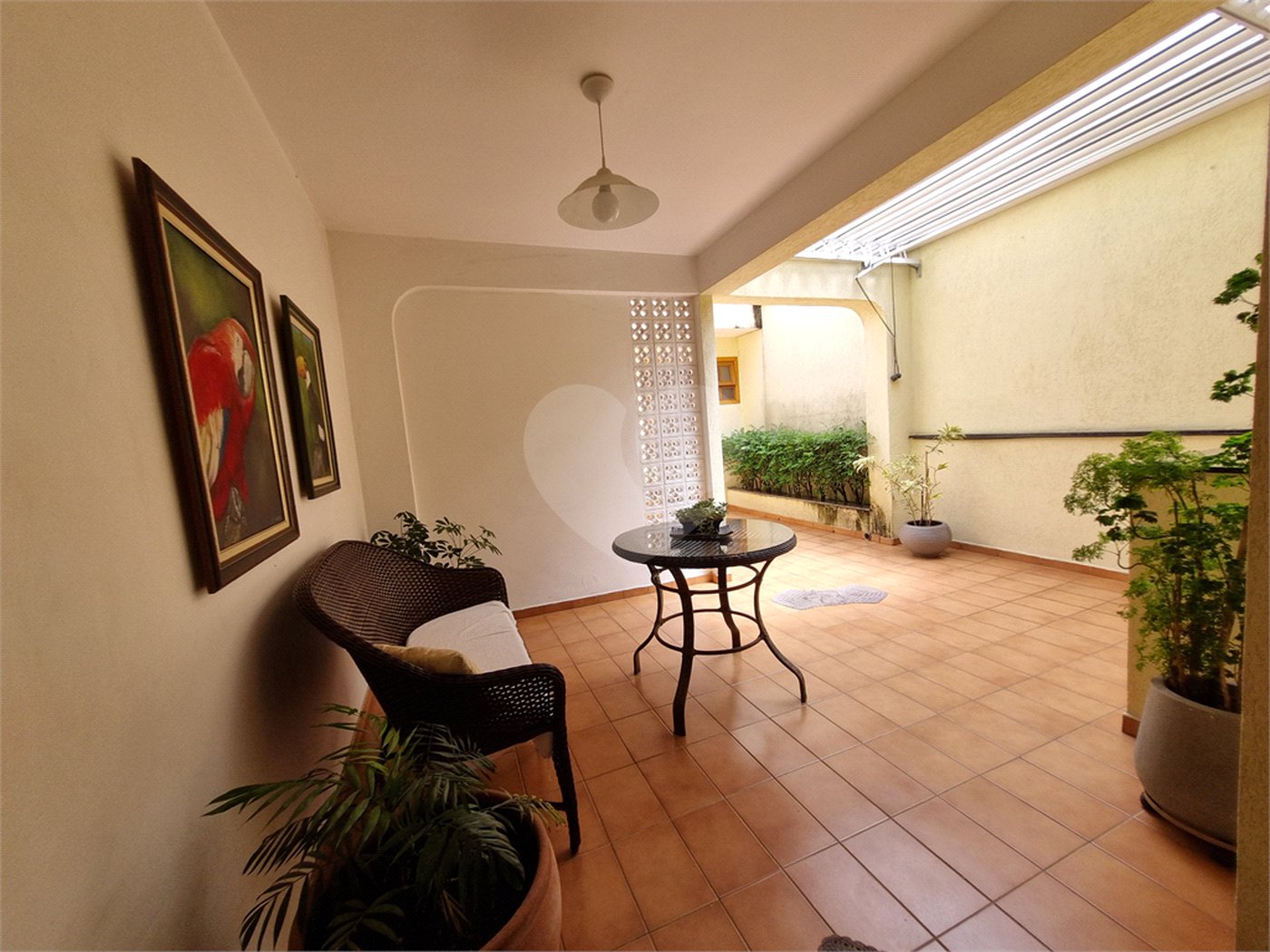 VENDA - Sobrado Jardim França: 135m² | 3 dormitórios (1 suíte) | 2 vagas | Churrasqueira