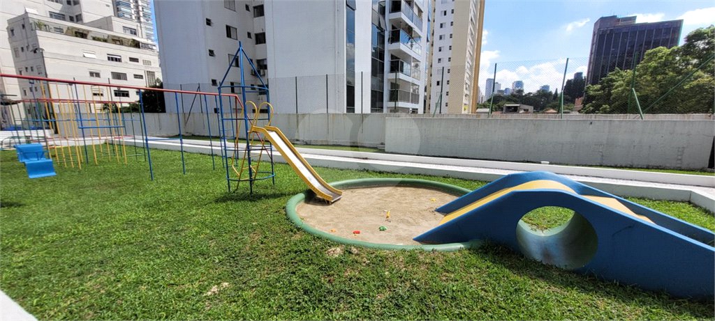 Apartamento em São Paulo com 2 dormitórios a venda