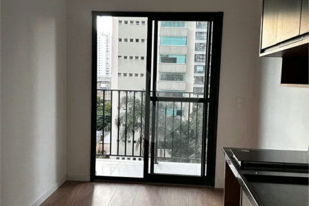 Apartamento com 1 dormitório para Locação no Campo Belo, São Paulo/ SP