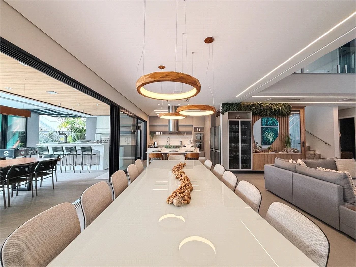 Casa à venda com 5 suítes em Riviera de São Lourenço, Bertioga, SP