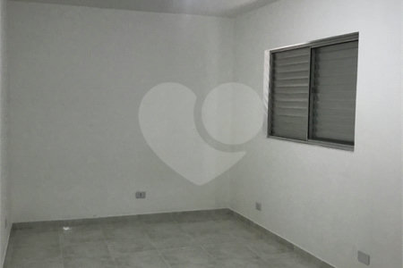 Casa com salão para Venda no Jardim Umarizal.