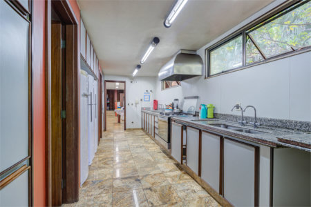 Casa à venda ou para alugar com 4 suítes no condomínio Chácara Flora, São Paulo - SP