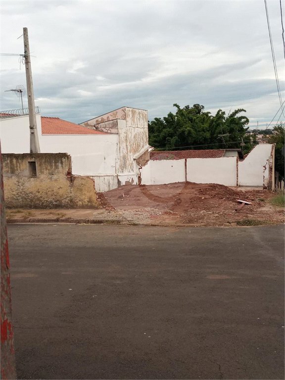 Terreno residencial/comercial na vila nery