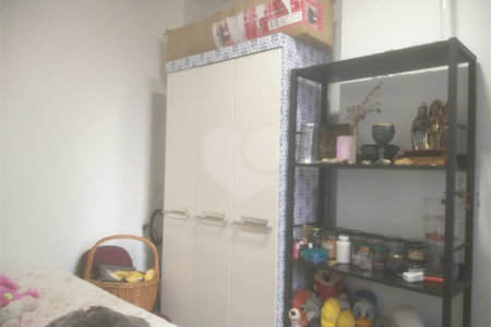 Apartamento de 3 quartos, 1 suíte, à venda no Paraíso. Impecável!