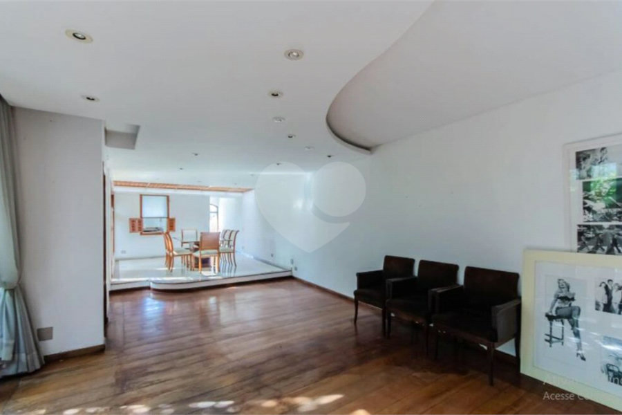 Casa para venda no Jardim da Gloria 4 dormitórios 2 suítes 4 vagas