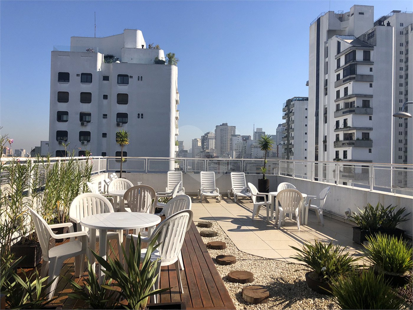Pronto para morar: apartamento semi mobiliado de 127 m² com 3 dormitórios no Jardim Paulista
