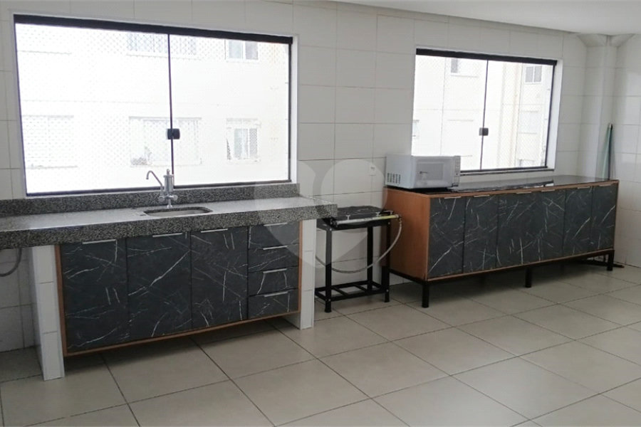Apartamento à venda - Jardim Íris