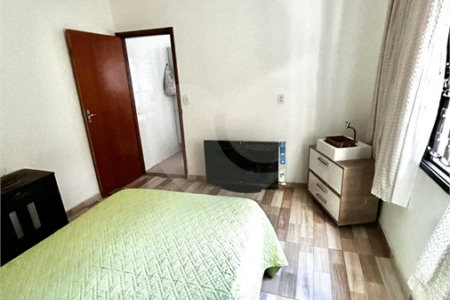 Casa com 2 quartos na Vila Brasileira em Mogi das Cruzes/SP