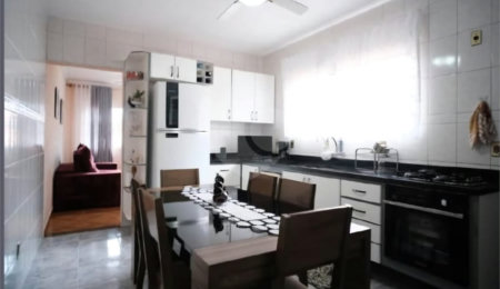 Casa à venda com 5 quartos em Vila Franci, São Paulo, SP