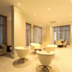 Apartamento de 306m² na melhor região de Moema, 3 suítes, 5 vagas, varanda gourmet, depósito, fora de rota