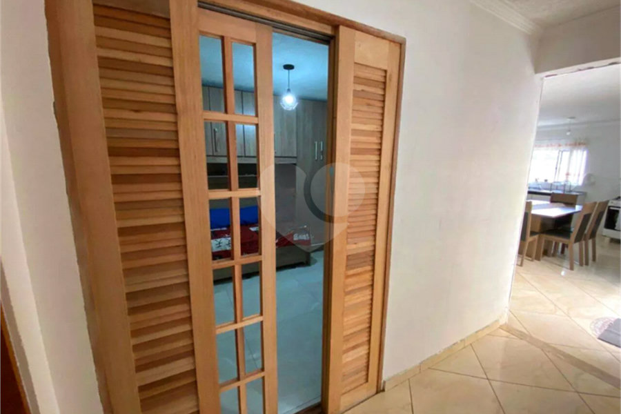 Casa Térrea à venda no Bairro do Jardim Vivan -Jaraguá, São Paulo