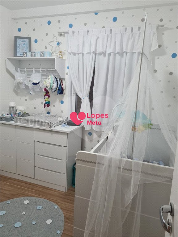 A VENDA BELISSIMO APARTAMENTO NO BAIRRO URBANOVA I, 2 QUARTOS 1 SENDO SUITE, 3 BANHEIROS E 2 VAGAS,