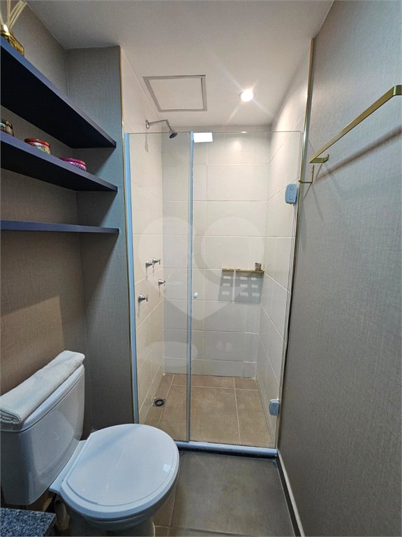 Apartamento Mobiliado a Venda no Campo Belo