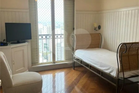 Apartamento à venda com 4 suítes em Santa Cecília, São Paulo, SP