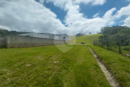 Terreno a venda no condominio Santa Isabel