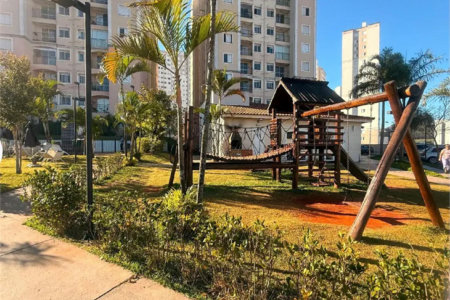 Apartamento à venda com 2 quartos, sendo 1 suíte,  em Vila Andrade, São Paulo, SP