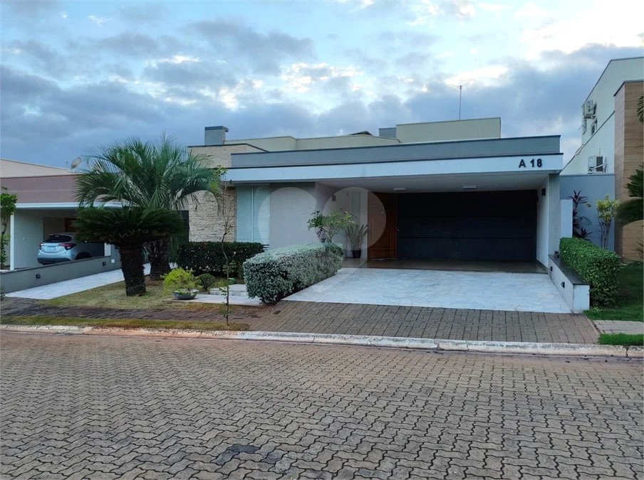CASA CONDOMINIO ARARAQUARA