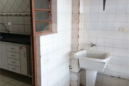 Apartamento à venda ou para alugar com 2 quartos, sendo 1 suíte,  no Centro, São Roque, SP
