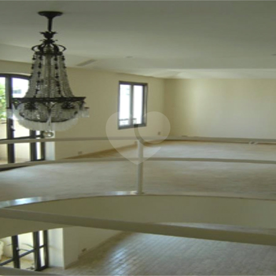 Duplex à venda com 3 suítes em Cerqueira César, São Paulo, SP