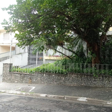 Vende-se belíssimo imóvel residencial próximo ao Parque da Aclimação