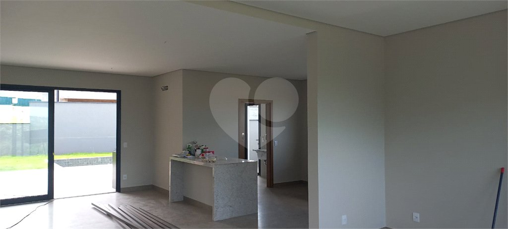 Casa Tipo Sobrado no Condomínio Santa Isabel - Louveira/SP